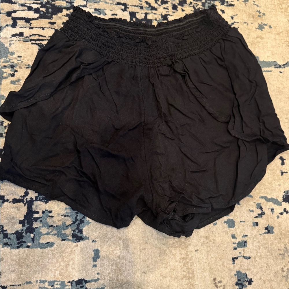 Linen beach shorts